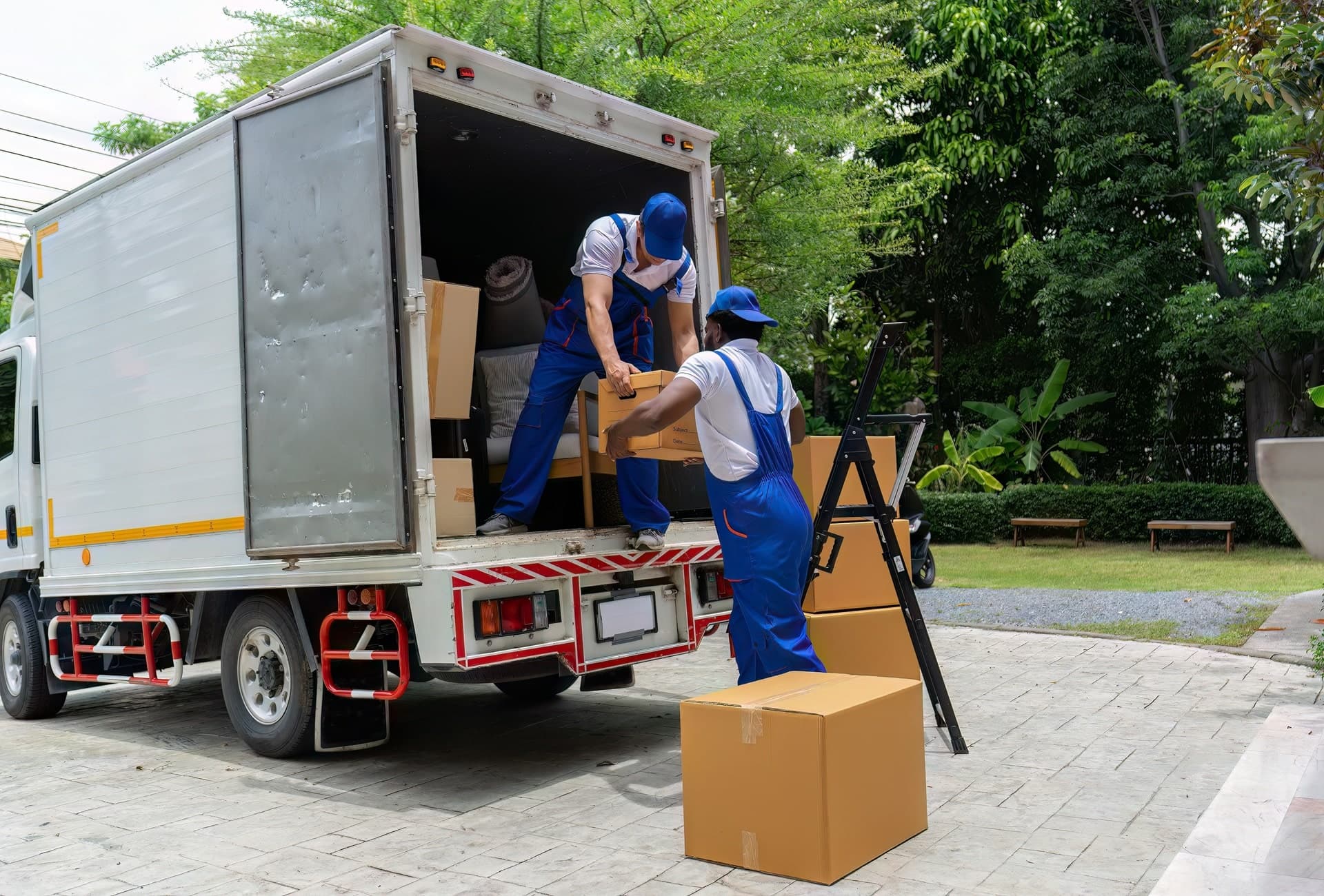 Serving All Business Districts in Toronto & the GTA